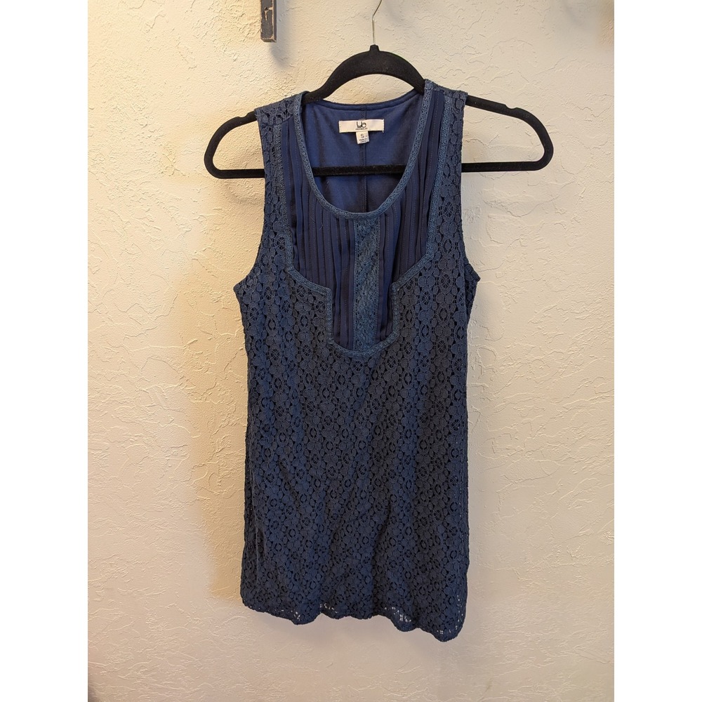 YB Los Angeles Navy Blue Lace Sleeveless Top Tank‎ Blouse Size S